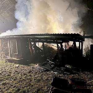 Einsatz 30/25 - BR 4 Brand außerhalb Gebäude