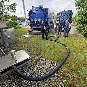 Einsatz 10/26 - GG 5 Auslaufende Betriebsstoffe